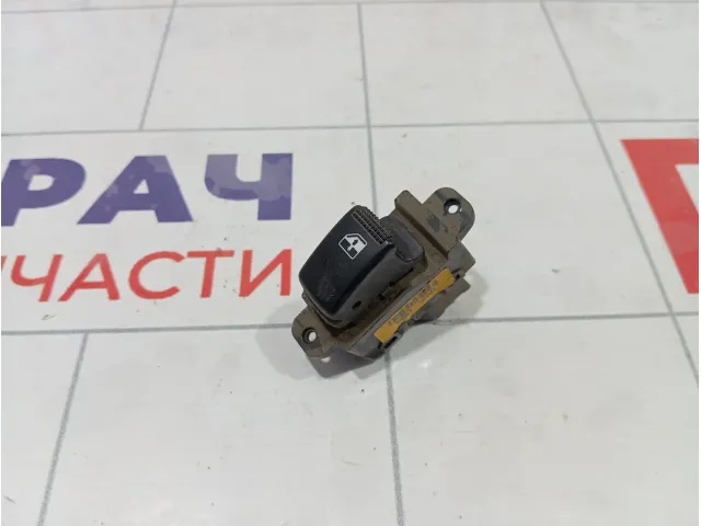 Кнопка стеклоподъемника Kia Rio 935811G001