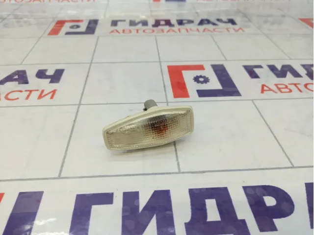 Повторитель на крыло Kia Rio 9230325500