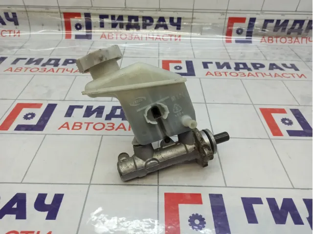 Цилиндр тормозной главный Kia Rio 585101G110