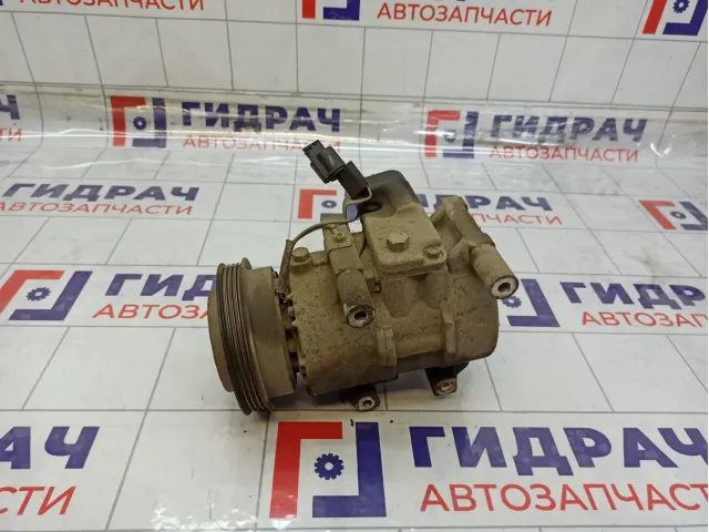 Компрессор системы кондиционирования Kia Rio 977011G010