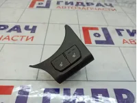 Кнопка обогрева сидений Kia Rio (QB) 846754Y100WK