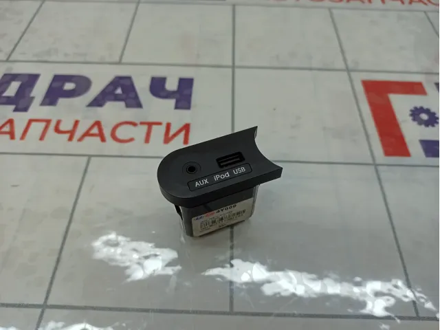 Разъем USB AUX Kia Rio (QB) 961204Y000