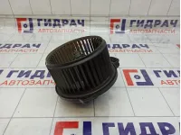 Моторчик отопителя (печки) Kia Rio (QB) 971114L000