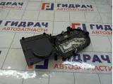 Накладка кулисы КПП Kia Rio (QB) 846504Y110WK