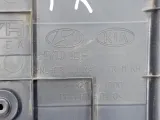 Обшивка двери передней правой Kia Rio 823024Y000WK