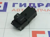 Блок управления стеклоподъемниками Kia Rio 935704Y000