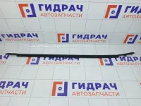 Накладка стекла заднего левого Kia Rio 832104Y000