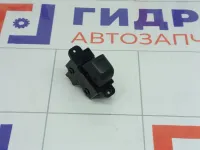 Кнопка стеклоподъемника переднего правого Kia Rio 935804X000