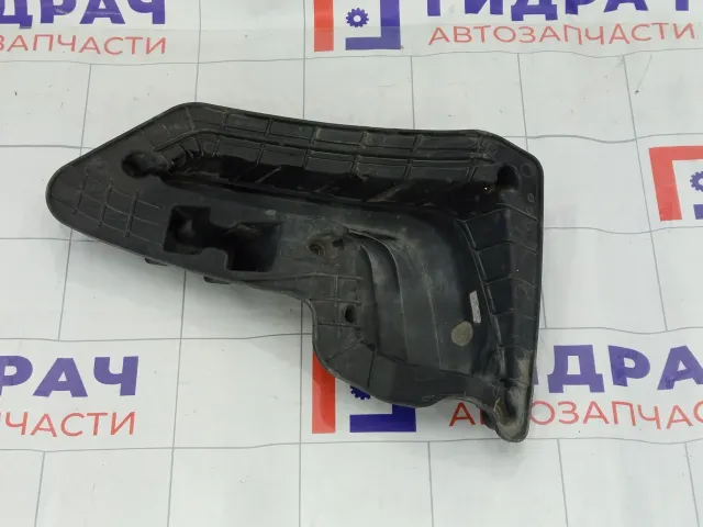 Заглушка бампера переднего левая Kia Rio 865234Y000