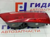 Фонарь задний внутренний правый Kia Rio 924044X200