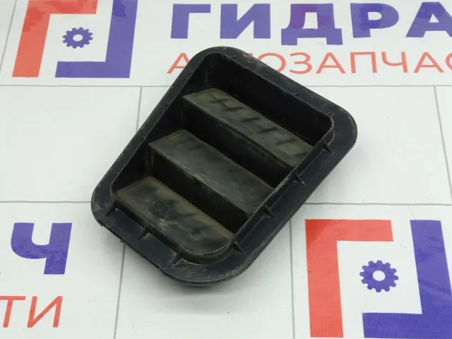 Решетка вентиляционная левая Kia Rio 9751017000