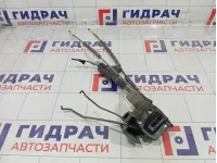 Замок двери передней левой Kia Rio 813104Y000