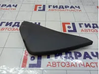Дефлектор воздушный правый Kia Rio 847254Y000WK