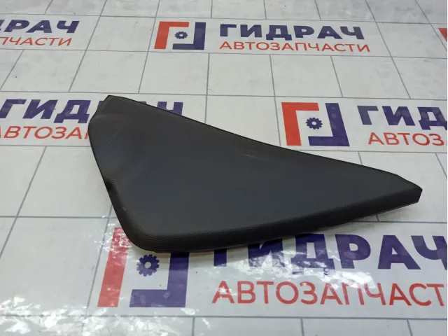 Дефлектор воздушный правый Kia Rio 847254Y000WK