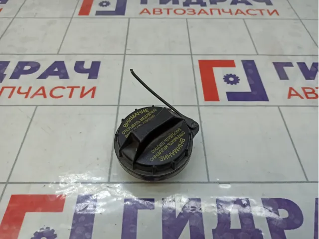 Крышка топливного бака Kia Rio 310104L000