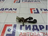 Ручка открывания багажника Kia Rio 8157022012