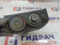 Блок управления отопителем (печкой) Kia Rio 972504Y020WK