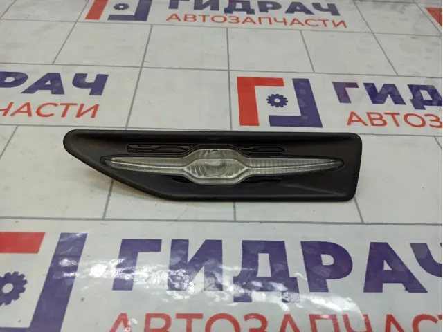 Повторитель на крыло левый Kia Rio 923034X000