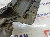 Заглушка бампера переднего правая Kia Rio 865244Y000