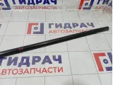 Накладка стекла переднего правого Kia Rio 822204Y000