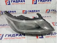 Фара правая Kia Rio 921024X000