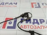 Датчик ABS передний правый Kia Rio 956711R000