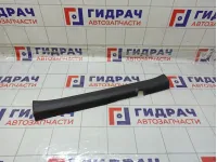 Накладка порога внутренняя передняя правая Kia Rio 858814Y000WK