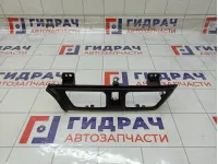 Накладка дефлектора центральная Kia Rio 974104X000WK