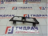 Накладка дефлектора центральная Kia Rio 974104X000WK