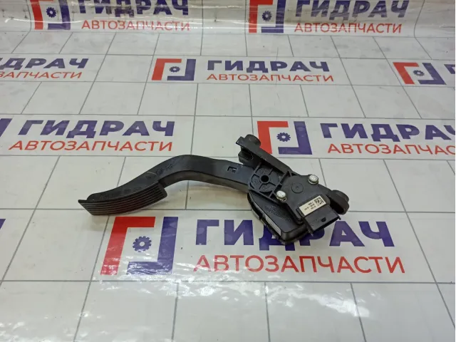 Педаль газа Kia Rio 327001J600