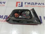 Фонарь задний внутренний правый Kia Rio 924044X000