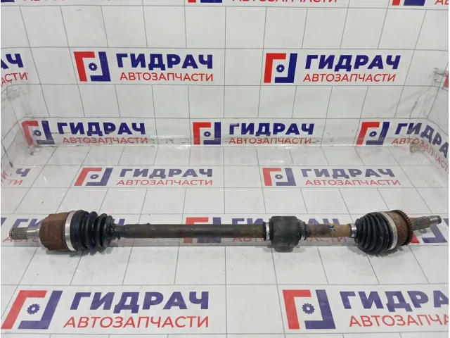 Привод передний правый Kia Rio 495011R000