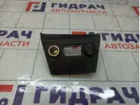 Гнездо прикуривателя Kia Rio 846204Y100WK
