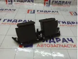 Дефлектор воздушный центральный Kia Rio 974104X100WK