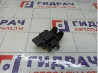 Замок багажника Kia Rio 812304Y020