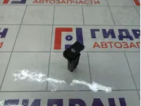 Кнопка обогрева стекла переднего Kia Rio 937404Y100