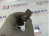 Кнопка обогрева рулевого колеса Kia Rio 933804Y100