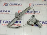 Стеклоподъемник электрический передний правый Kia Rio 824044Y010