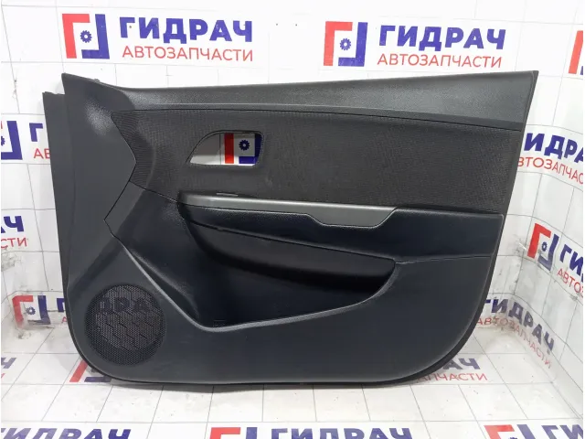Обшивка двери передней правой Kia Rio 823024Y030WK