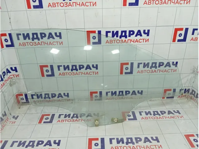 Стекло двери передней правой Kia Rio 824210U010