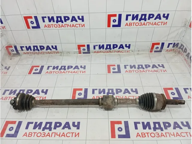 Привод передний правый Kia Rio 495011R000