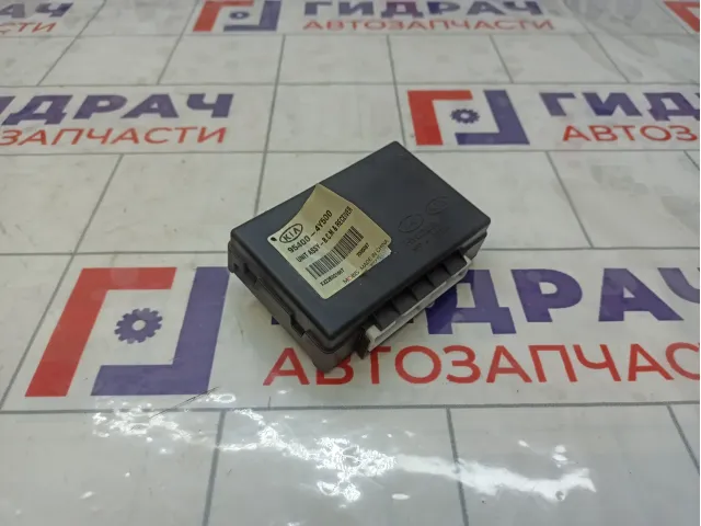 Блок управления центральным замком Kia Rio 954004Y500