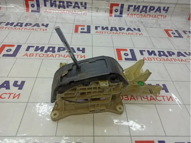 Кулиса (селектор) КПП Kia Rio 467004X100