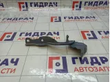 Петля капота правая Kia Rio 791204Y000
