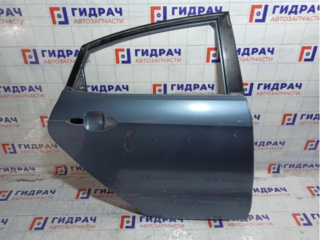 Дверь задняя правая Kia Rio 770044Y000