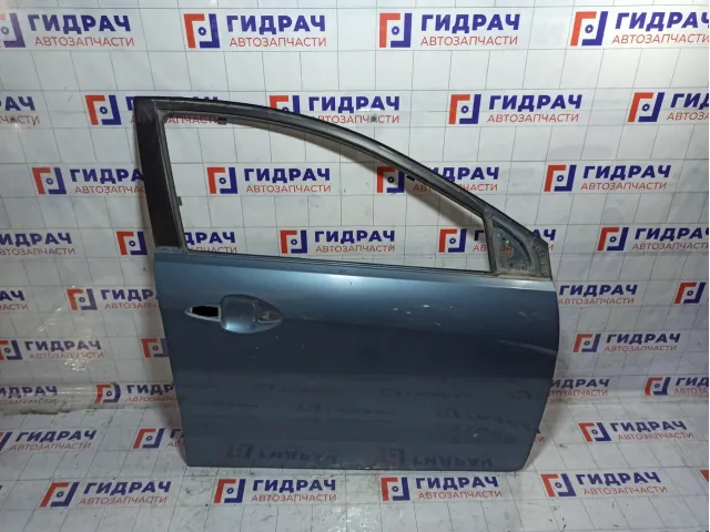 Дверь передняя правая Kia Rio 760044Y000