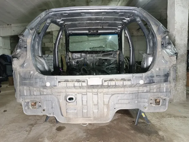 Панель задняя Kia Rio 3 691004Y200
