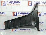 Накладка стойки средней правой нижняя Kia Rio 3 858454Y000WK
