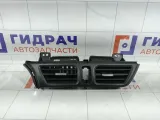 Дефлектор центральный Kia Rio 3 974104X000WK