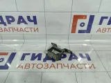 Петля багажника левая Kia Rio 3 797701J000